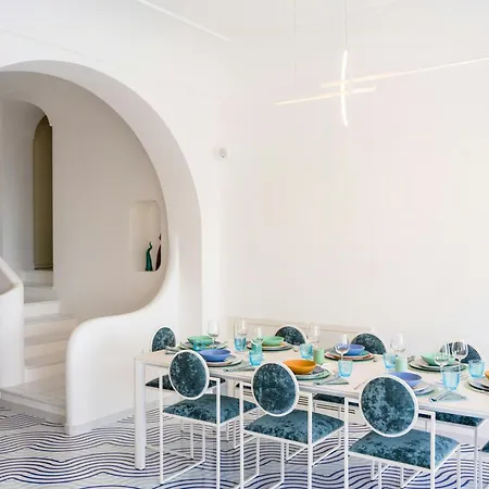Modern By The Sea In Semesterbostad