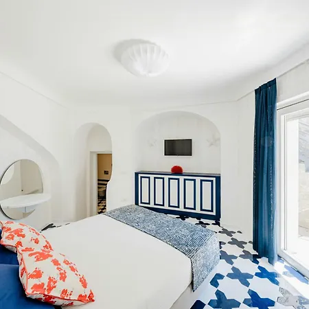 Modern By The Sea In Ferienhaus