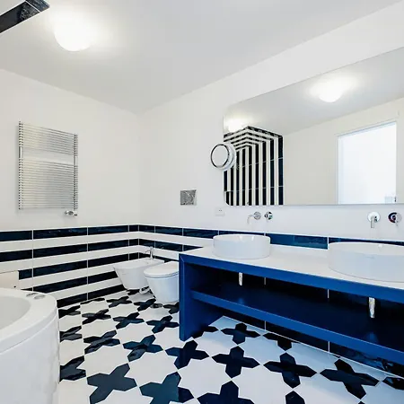 Modern By The Sea In Casa vacanze *