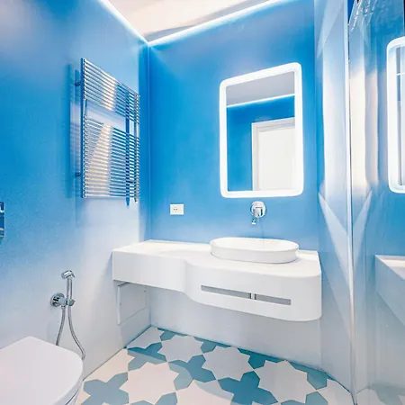 Modern By The Sea In