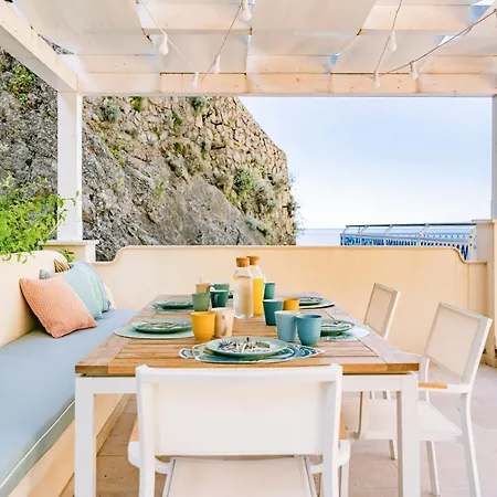 Nyaraló Modern By The Sea In Maiori